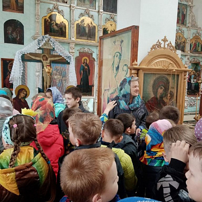 В Шарангском благочинии проходят традиционные экскурсии для школьников «Мой храм»