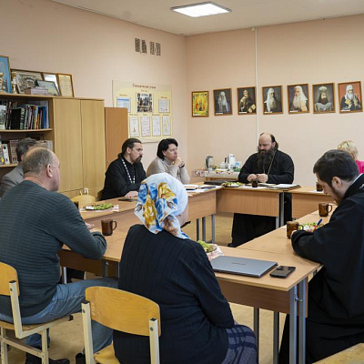 Епископ Городецкий и Ветлужский Парамон возглавил заседание Попечительского совета гимназии им. св. блгв. вел. кн. Александра Невского г. Заволжье