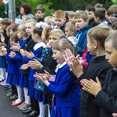 Последний звонок в Православной гимназии им. Александра Невского (Городецкая епархия)