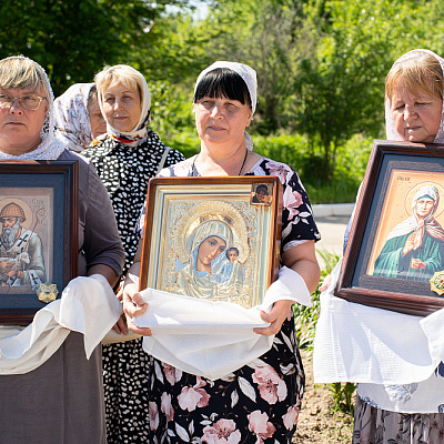 В праздник Вознесения Господня епископ Городецкий и Ветлужский Парамон совершил Божественную литургию в храме Вознесения Господня с. Зарубино