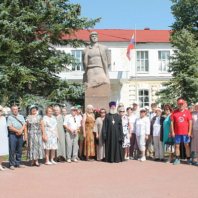 В Семеновском благочинии почтили память поэта Бориса Корнилова