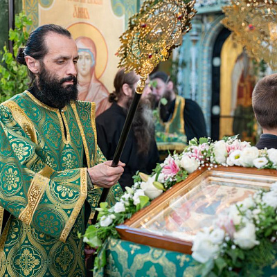 В канун Пятидесятницы епископ Городецкий и Ветлужский Парамон совершил Всенощное бдение в Городецком Феодоровском мужском монастыре