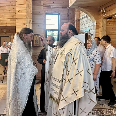 В канун престольного праздника епископ Городецкий и Ветлужский Парамон совершил Всенощное бдение в храме святителя Николая Чудотворца в Городце