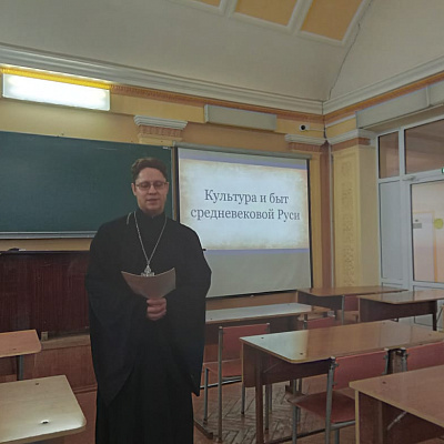 Преподаватель Нижегородской духовной семинарии прочитал лекцию для будущих медиков