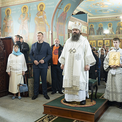 В праздник Преображения Господня епископ Городецкий и Ветлужский Парамон совершил Божественную литургию в Крестовоздвиженском женском монастыре д. Быдреевка