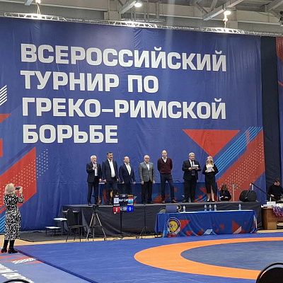 Клирик Борского округа принял участие в открытии всероссийского юношеского турнира по греко-римской борьбе