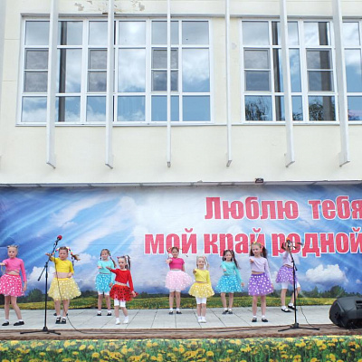 11 июня п. Сухобезводное отмечал престольный праздник «День Всех Святых» и 79-ую годовщину образования поселка 