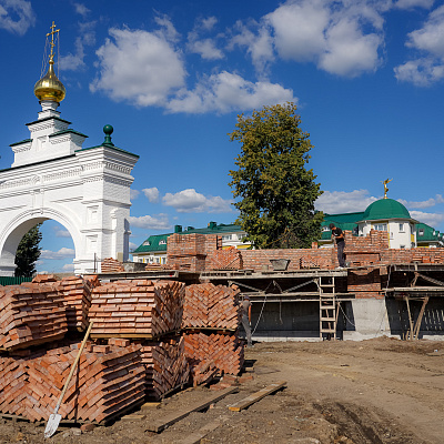 Глава Нижегородской митрополии провел совещание по вопросам развития и благоустройства Дивеевского монастыря