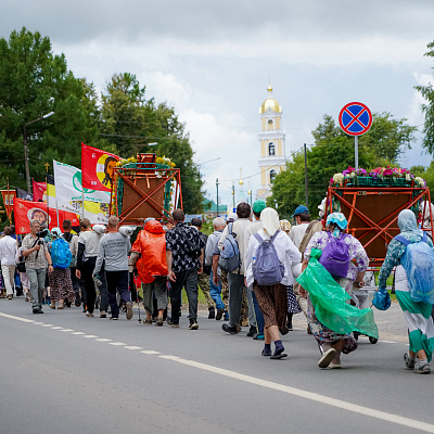 В Дивеево прибыли участники традиционных крестных ходов