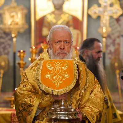 27.11.2021 - Сонм архиереев Нижегородской митрополии совершил Божественную литургию в Городецком Феодоровском монастыре