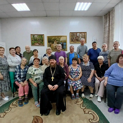 Клирик Ветлужско-Уренского благочиния посетил Ветлужский реабилитационный центр для инвалидов