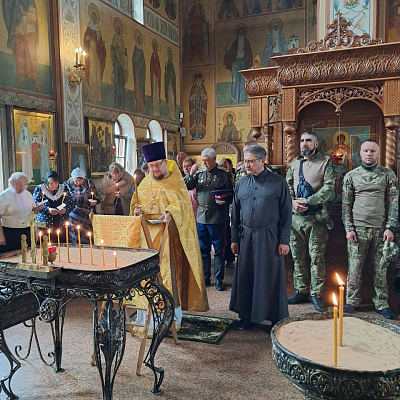 В Елисаветинском храме Автозаводского благочиния совершена панихида по погибшим участникам военных конфликтов