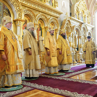 Епископ Городецкий и Ветлужский Парамон сослужил Главе Нижегородской митрополии на Божественной литургии в Серафимо-Дивеевском монастыре
