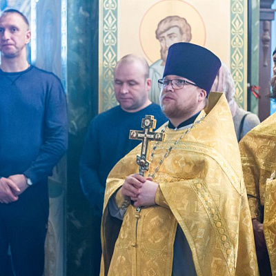 В Неделю 32-ю по Пятидесятнице епископ Городецкий и Ветлужский Августин совершил Божественную литургию в Феодоровском кафедральном соборе