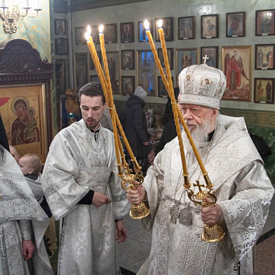 В Неделю 30-ю по Пятидесятнице епископ Городецкий и Ветлужский Августин совершил Божественную литургию в Феодоровском кафедральном соборе