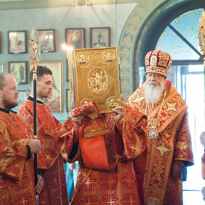 В день Усекновения главы Иоанна Предтечи епископ Городецкий и Ветлужский Августин совершил Божественную литургию