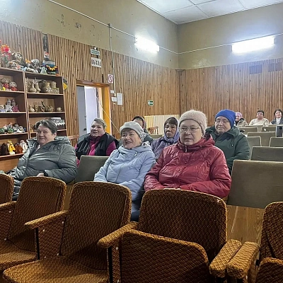В Доме культуры д. Огибное Семеновского округа состоялась встреча, посвященная духовной истории родного края