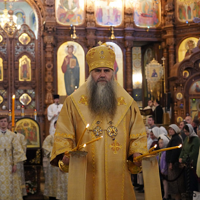 Глава Нижегородской митрополии совершил Божественную литургию в Александро-Невском кафедральном соборе Нижнего Новгорода