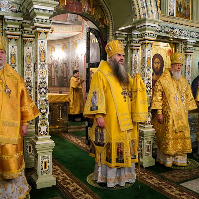 27.11.2021 - Сонм архиереев Нижегородской митрополии совершил Божественную литургию в Городецком Феодоровском монастыре