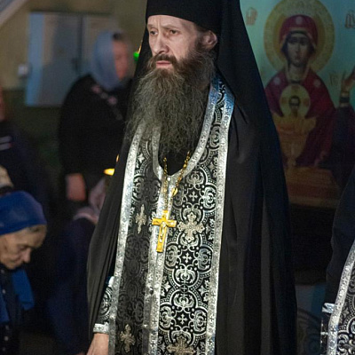 В четвертый день Великого поста епископ Городецкий и Ветлужский Августин совершил Великое повечерие с каноном Андрея Критского в Городецком кафедральном соборе