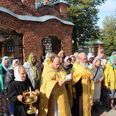 Праздничная литургия в день перенесения мощей святого благоверного великого князя Александра Невского в Семенове