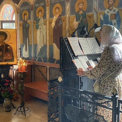 В Пантелеимоновском храме Автозаводского благочиния отметили престольный праздник