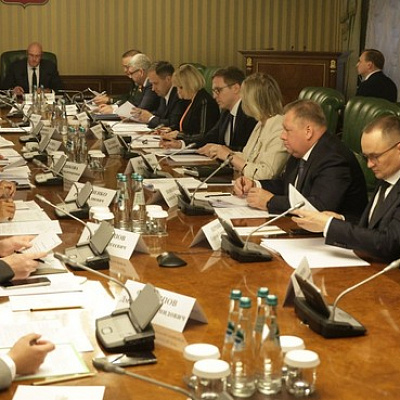 Заместитель председателя Правительства РФ Дмитрий Чернышенко провел встречу с губернатором Нижегородской области и главой Нижегородской митрополии
