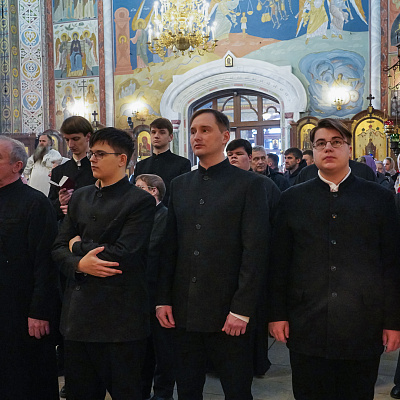 Глава Нижегородской митрополии совершил Божественную литургию в Александро-Невском кафедральном соборе Нижнего Новгорода