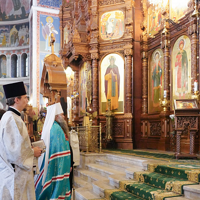 Глава Нижегородской митрополии совершил Божественную литургию в Александро-Невском кафедральном соборе Нижнего Новгорода
