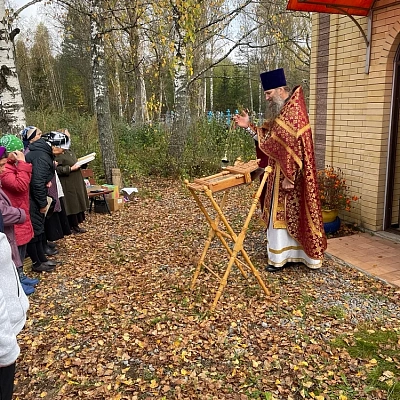 В часовне деревни Филоново Городецкого округа впервые за долгое время была совершена Божественная литургия 