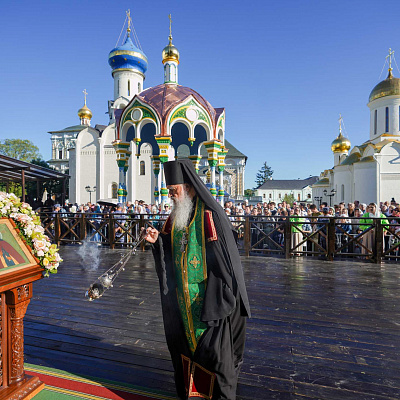 Управляющий Нижегородской епархией сослужил Святейшему Патриарху Кириллу на всенощном бдении в Троице-Сергиевой лавре