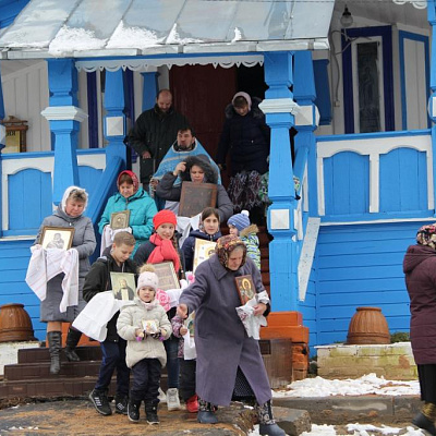 Крестный ход в праздник Казанской иконы Божией Матери в селе Светлое