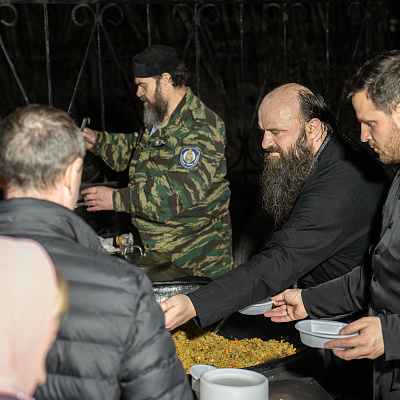В праздник Светлого Христова Воскресения епископ Городецкий и Ветлужский Парамон совершил Пасхальные богослужения в Городецком Феодоровском мужском монастыре