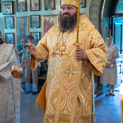 В канун дня памяти славных и всехвальных первоверховных апостолов Петра и Павла епископ Городецкий и Ветлужский Парамон совершил Всенощное бдение в Городецком Феодоровском мужском монастыре