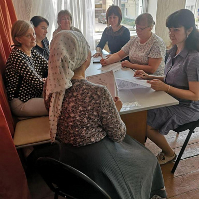 В УСЗН городского округа Сокольский состоялась встреча с социальным координатором фонда "Защитники Отечества" 