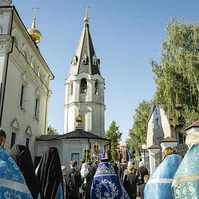 В Престольный праздник Городецкого Феодоровского мужского монастыря епископ Городецкий и Ветлужский Парамон совершил Божественную литургию