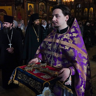 Глава Нижегородской митрополии совершил Божественную литургию в Александро-Невском кафедральном соборе Нижнего Новгорода