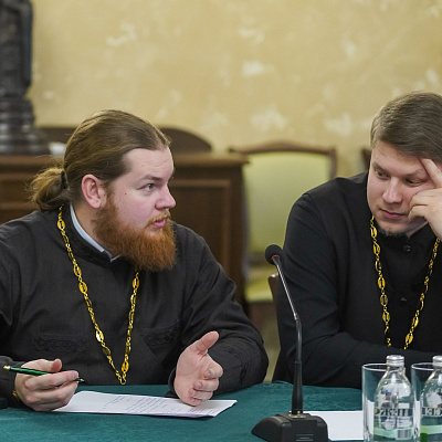 Митрополит Георгий провел совещание по вопросам развития Свято-Троицкого Макарьевского Желтоводского монастыря