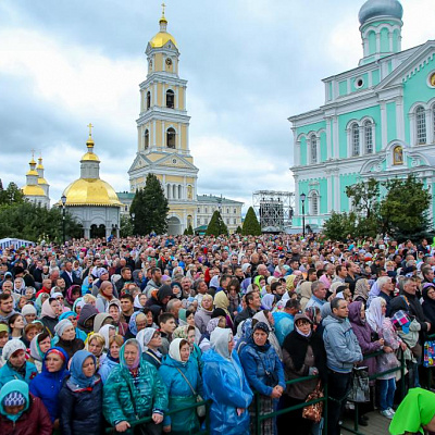 Епископ Городецкий и Ветлужский Августин принял участие в торжествах, посвященных празднику обретения мощей преподобного Серафима Саровского в Серафимо-Дивеевском монастыре