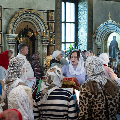 В Неделю святых жен-мироносиц епископ Городецкий и Ветлужский Парамон совершил Божественную литургию в Городецком Феодоровском мужском монастыре