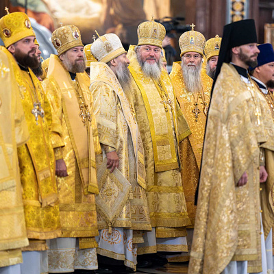 Митрополит Георгий сослужил Святейшему Патриарху на Божественной литургии в Храме Христа Спасителя в Москве