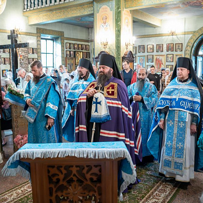В праздник Рождества Пресвятой Богородицы епископ Городецкий и Ветлужский Парамон совершил Божественную литургию в Городецком Феодоровском мужском монастыре