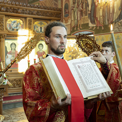 В престольный праздник Городецкого Феодоровского мужского монастыря епископ Городецкий и Ветлужский Парамон совершил Божественную литургию