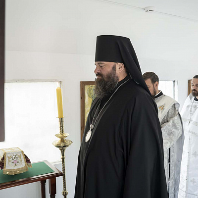 Управляющий Городецкой епархией совершил в Заволжье малое освящение архиерейского подворья Петропавловского храма