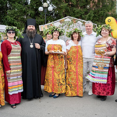 Епископ Городецкий и Ветлужский Парамон посетил торжественное мероприятие, посвященное 95-летию Краснобаковского муниципального округа