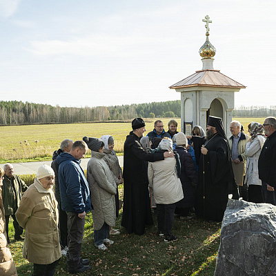 Епископ Городецкий и Ветлужский Парамон совершил освящение часовенного столба в д. Речная