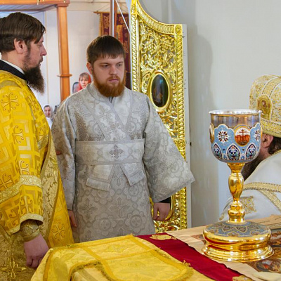 В Неделю 23-ю по Пятидесятнице епископ Городецкий и Ветлужский Парамон совершил Божественную литургию в храме Спаса Нерукотворного Образа г. Городец