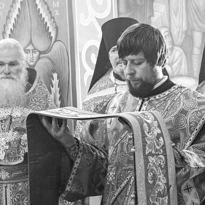 В Престольный праздник иконы Божией Матери «Феодоровская» епископ Городецкий и Ветлужский Августин совершил Божественную литургию в Городецком Феодоровском мужском монастыре
