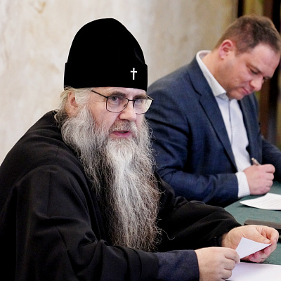 Митрополит Георгий провел совещание по вопросам сохранения храмов, являющихся объектами культурного наследия