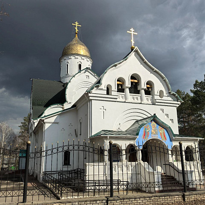 Молодежь Нагорного благочиния приняла участие в епархиальной экологической акции «Чистый город»